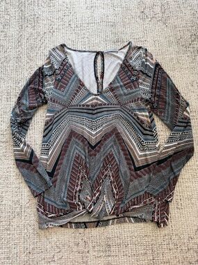 Tart Geometric Long Sleeve Top